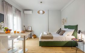 Holodek Apartments: Kallithea